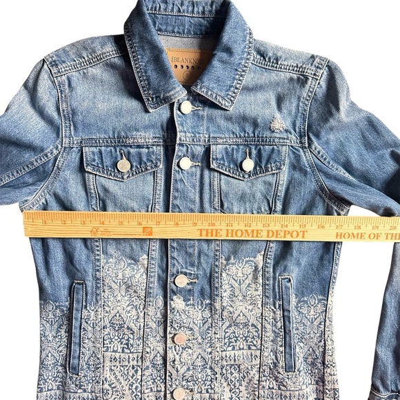 BlankNYC Women’s Denim Jacket Size Small Distressed Hem Paisley Print Jean Coat - Picture 6 of 9